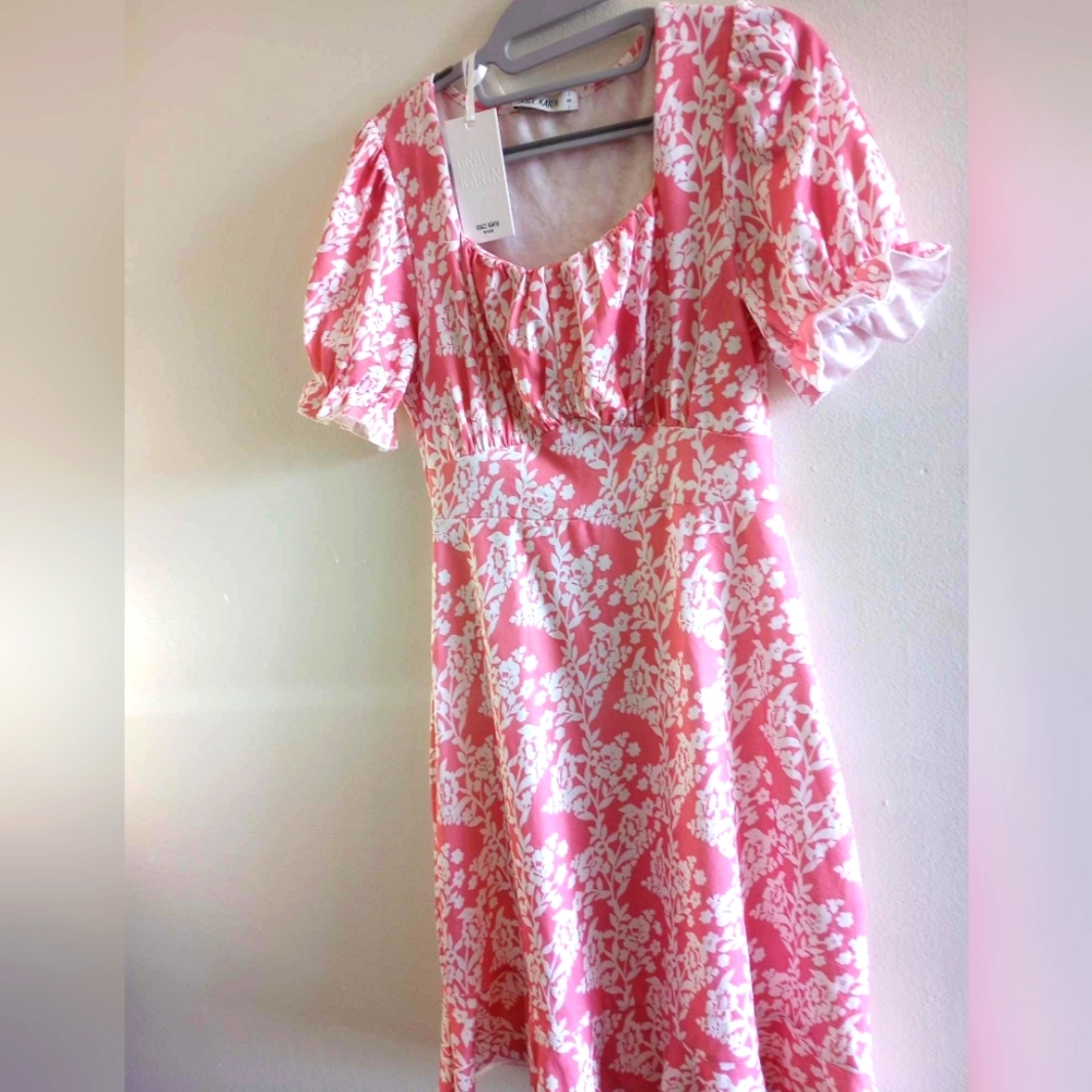 Is a mini dress from grace karin